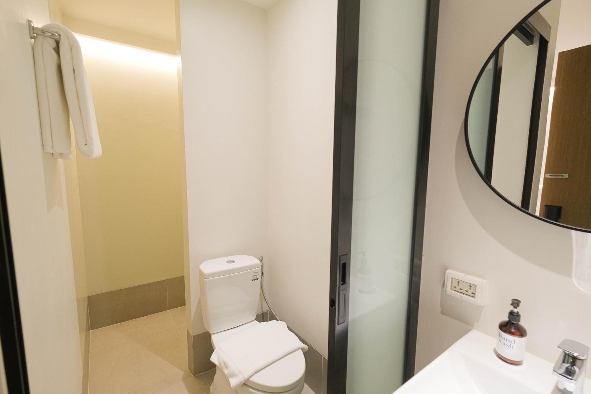 Simplestay Chatuchak, Surestay Collection By Best Western Bangkok Exterior photo