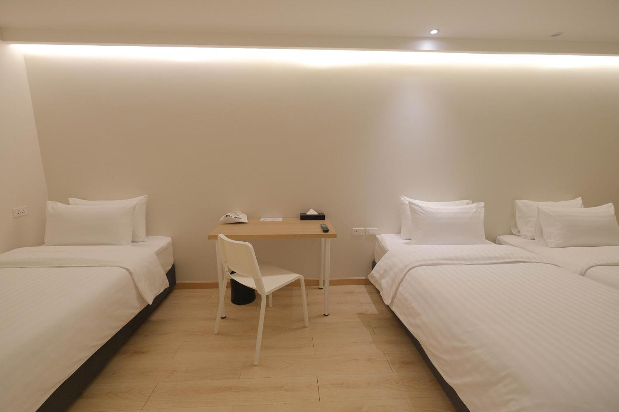 Simplestay Chatuchak, Surestay Collection By Best Western Bangkok Exterior photo