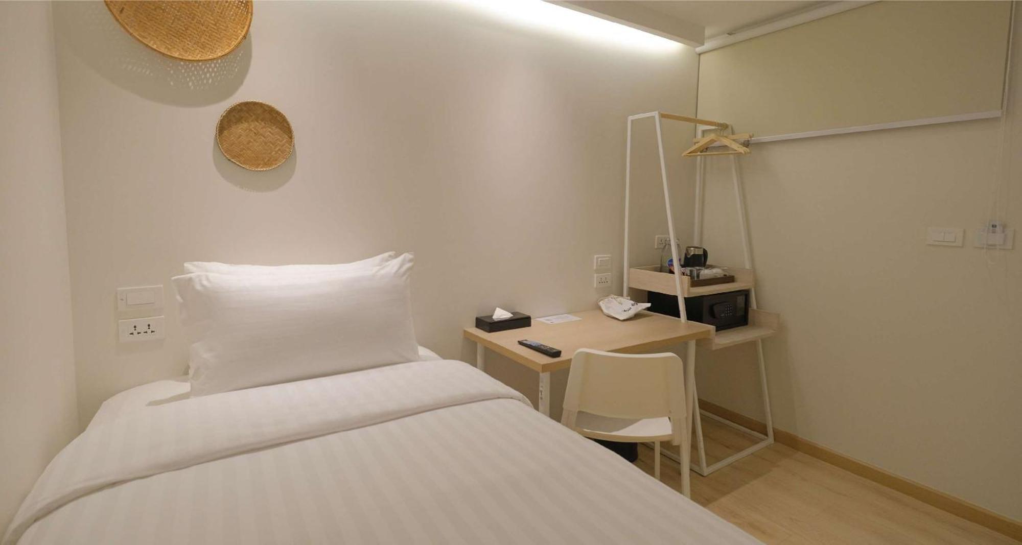 Simplestay Chatuchak, Surestay Collection By Best Western Bangkok Exterior photo